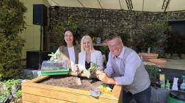 Moderatorin Eva Plzl, Erlebnisgrtner Reinhard Kittenberger und Stargast Astrid Wirtenberger sorgten fr eine fantastische Show in den Kittenberger Erlebnisgrten.