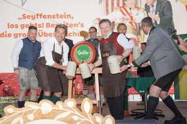 Kaiser Wiesn Gösser Bieranstich mit Johann Lippmann, Hans Knauss und Bürgermeister Michael Ludwig