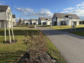 Die idyllisch gelegenen  lakeside und parkside Residenzen in der VILA VITA Pannonia