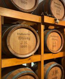 Waldviertler Whiskyfässer