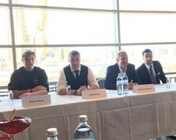 Bei der Pressekonferenz v.l.n.r. Küchenchef Roman Wurzer, Barchef Heinz Kaiser, GF Bernhard Zierlinger und Alexander Fürst