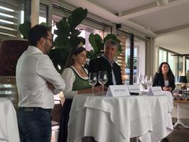 Stefan Potzinger (Obmann Wein Steiermark), Weinkönigin Katja Silberschneider und Ing. Werner Luttenberger (Geschäftsführer Wein Steiermark) bei der PK zur Steirische Riedenweinpräsentation 2018