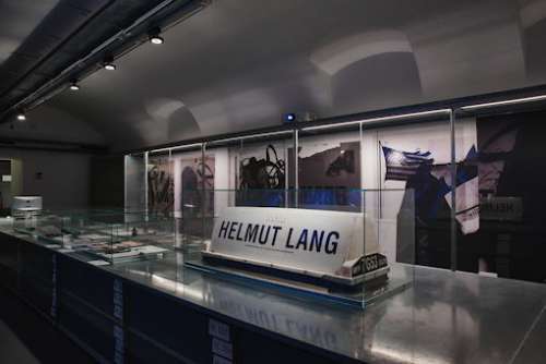 HELMUT LANG ARCHIV. Eine Intervention von Helmut Lang MAK DESIGN LAB