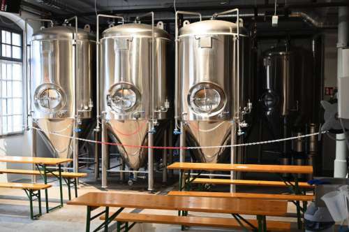 100 Blumen Brauerei Innen